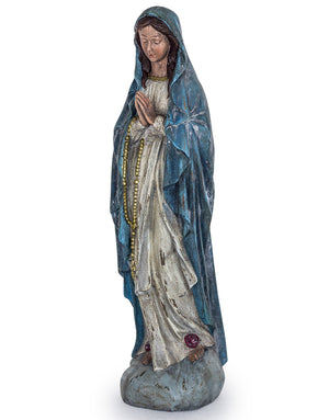 Praying Maria Figure