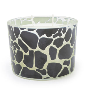 Shea Black and White Candle