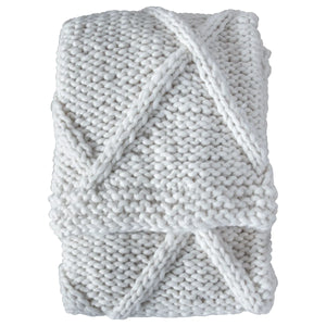 Vannes Chunky Knit Cable Throw